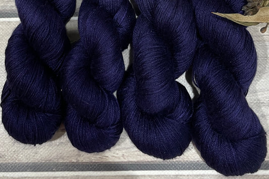 Dreams of a Starry Night- 4 ply in Mulberry silk - Pekoe f