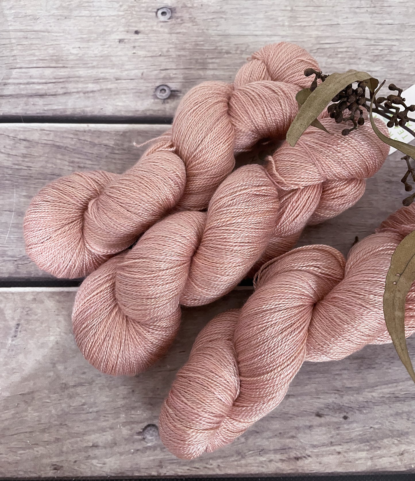 Rose Gold - Merino/silk - 2 Ply - Jasmin