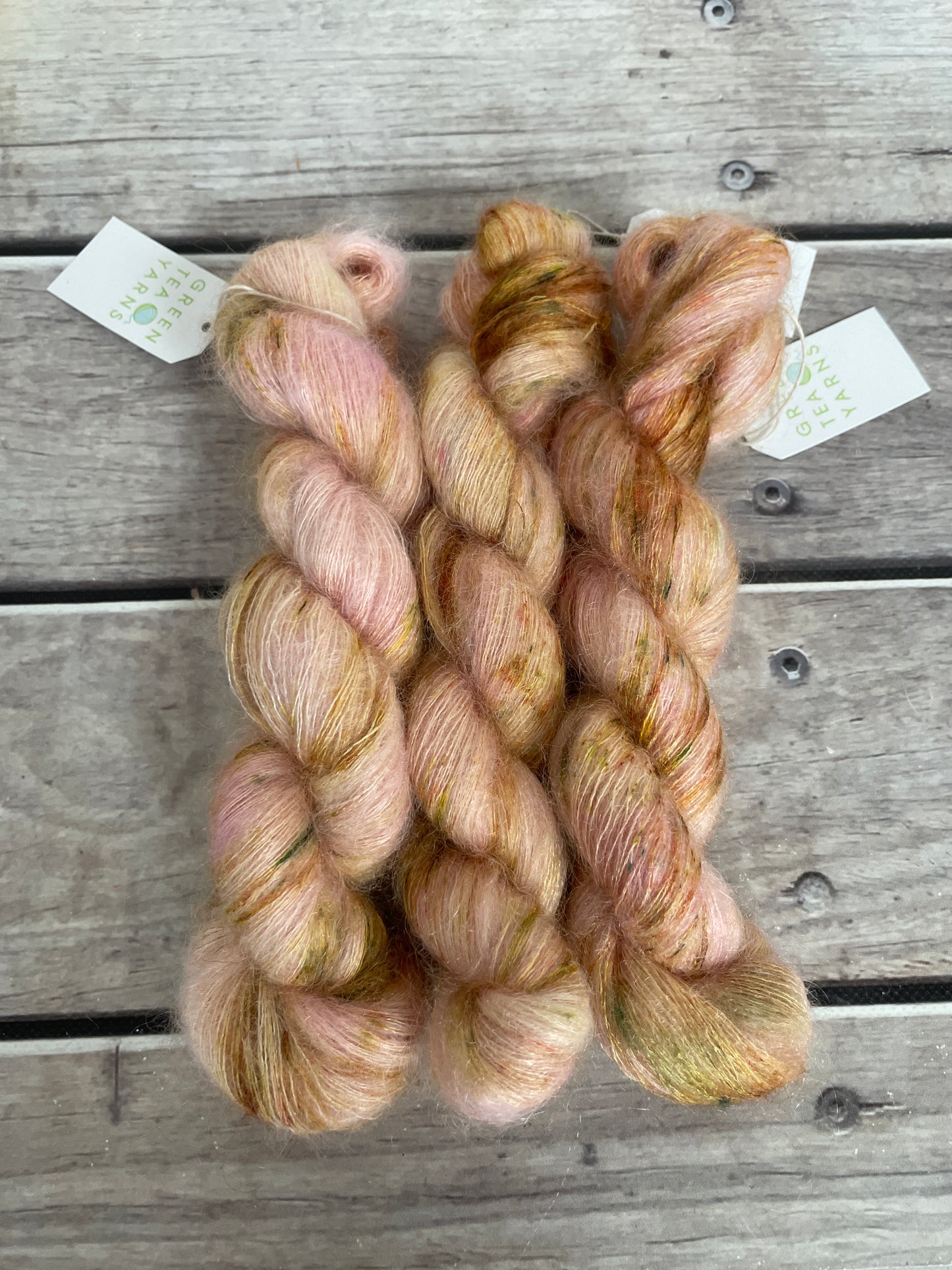 Speckled Rose ooak - 2 ply Silk / Mohair - Shui Yun