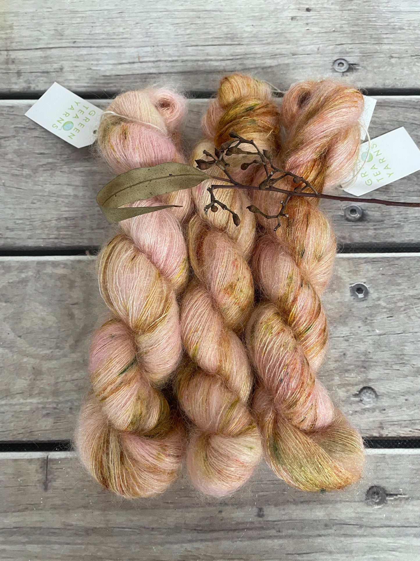 Speckled Rose ooak - 2 ply Silk / Mohair - Shui Yun