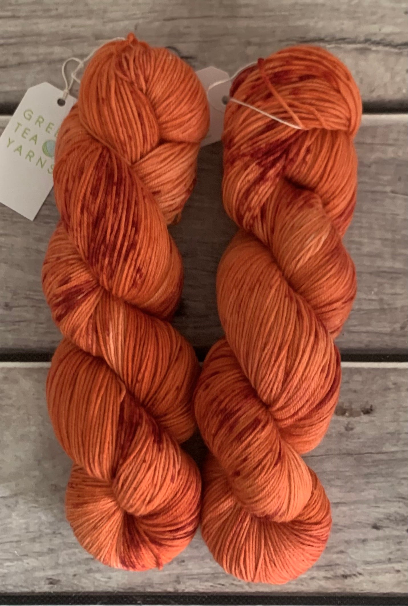 Paprika - sock yarn in merino and nylon - Darjeeling