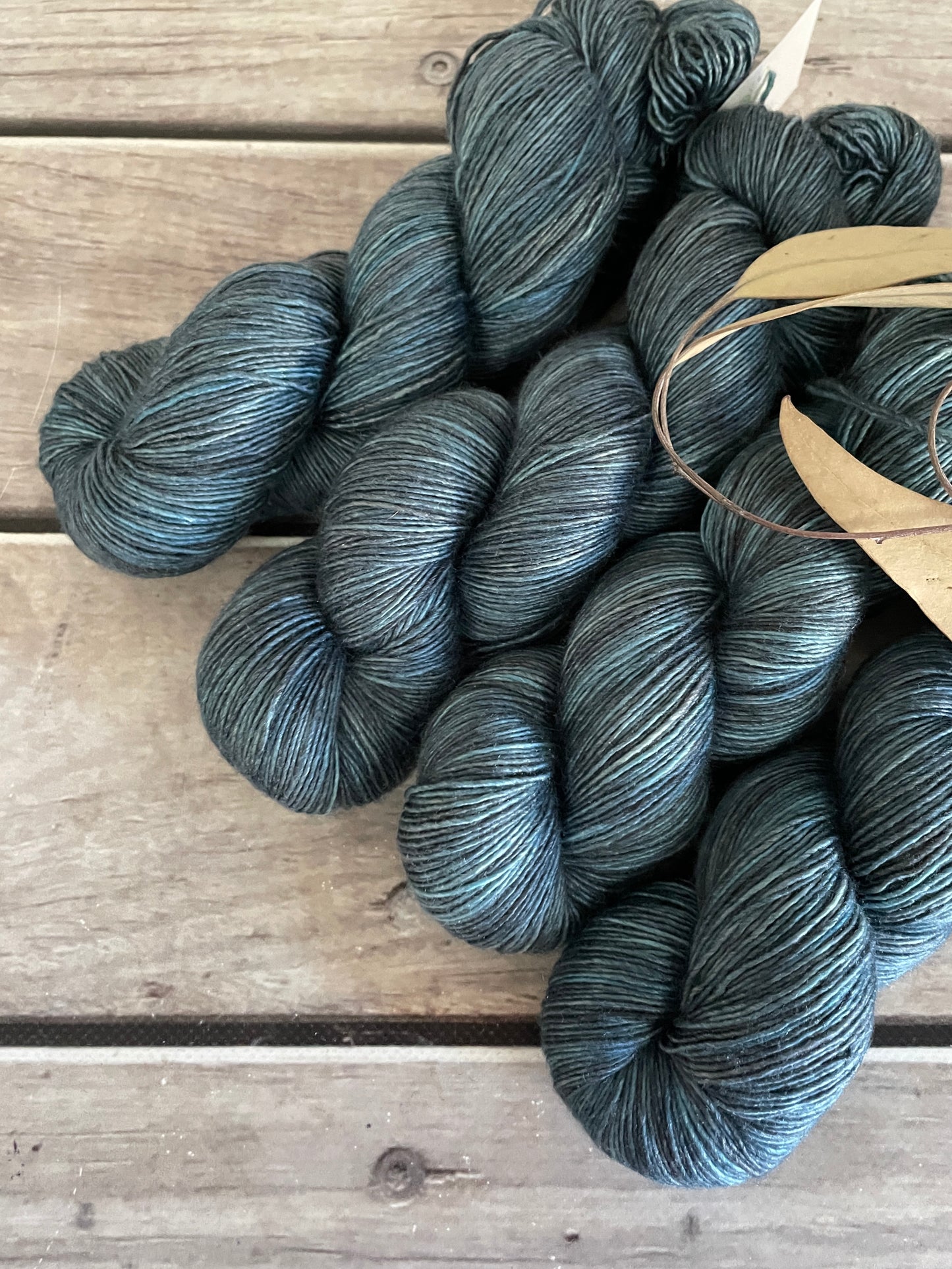 Couloir on Merino and Silk 4 ply single - Osmanthus