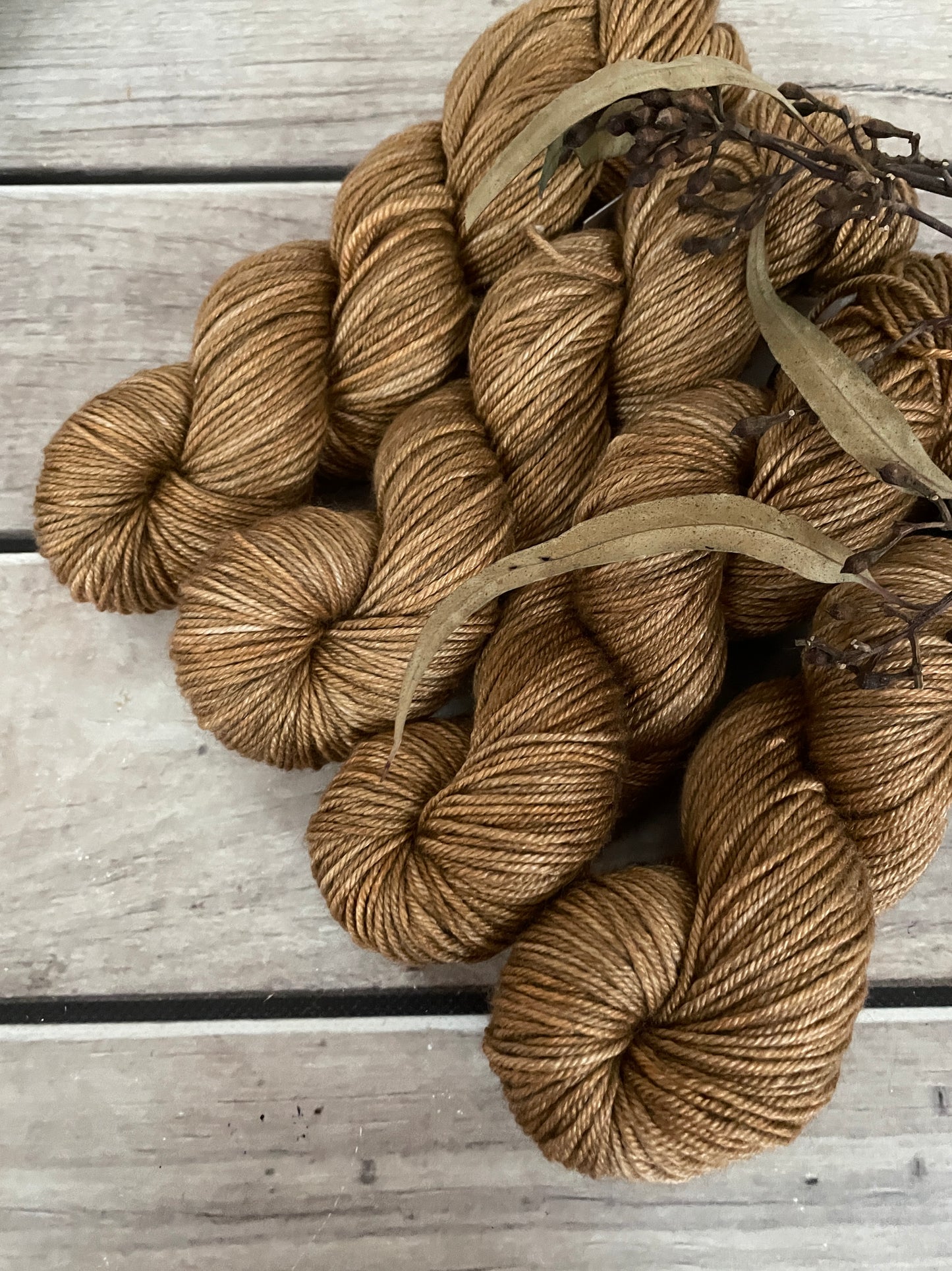 Bronze - 8 Ply - BFL and silk - Luschan DK