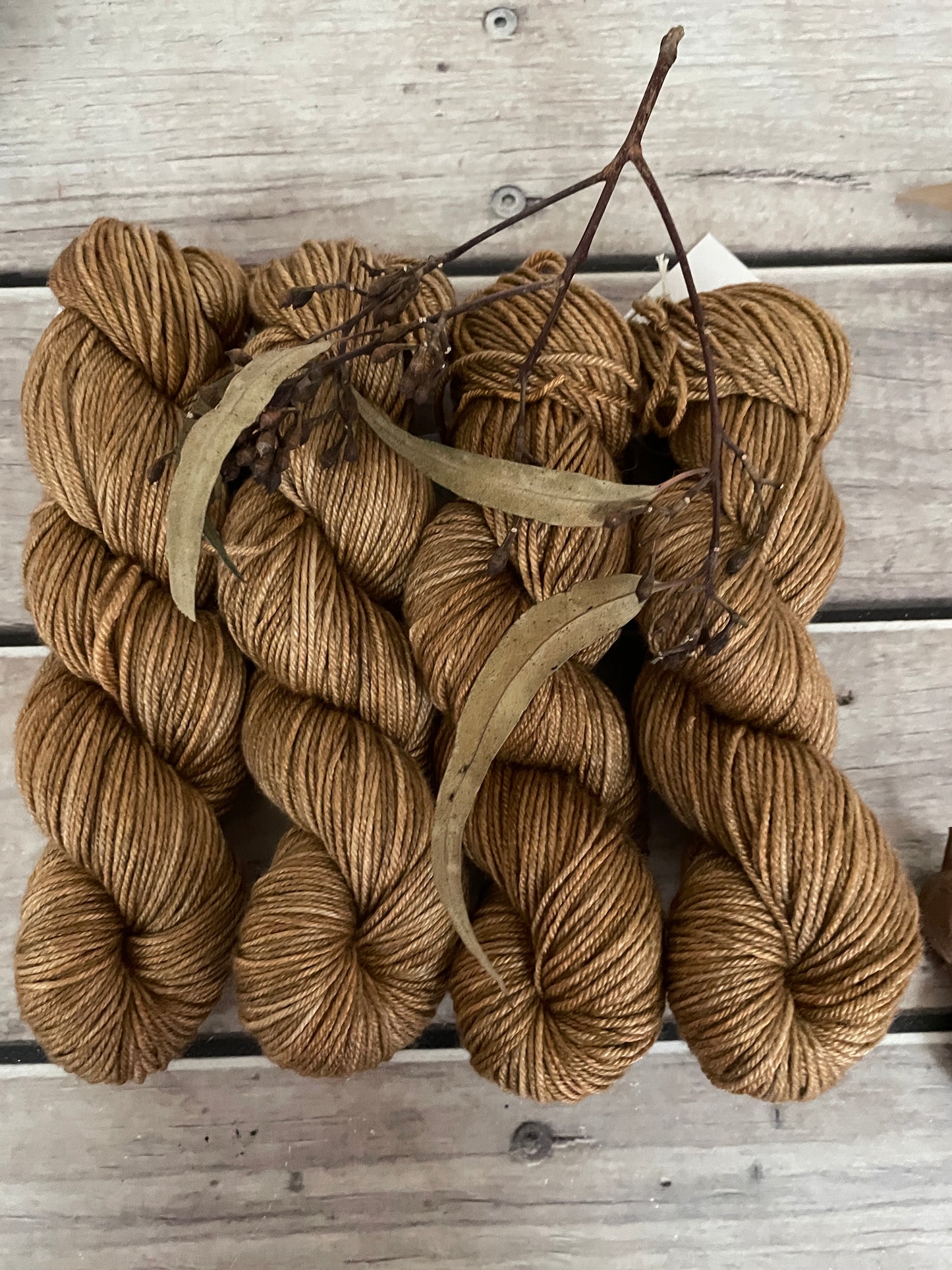 Bronze - 8 Ply - BFL and silk - Luschan DK