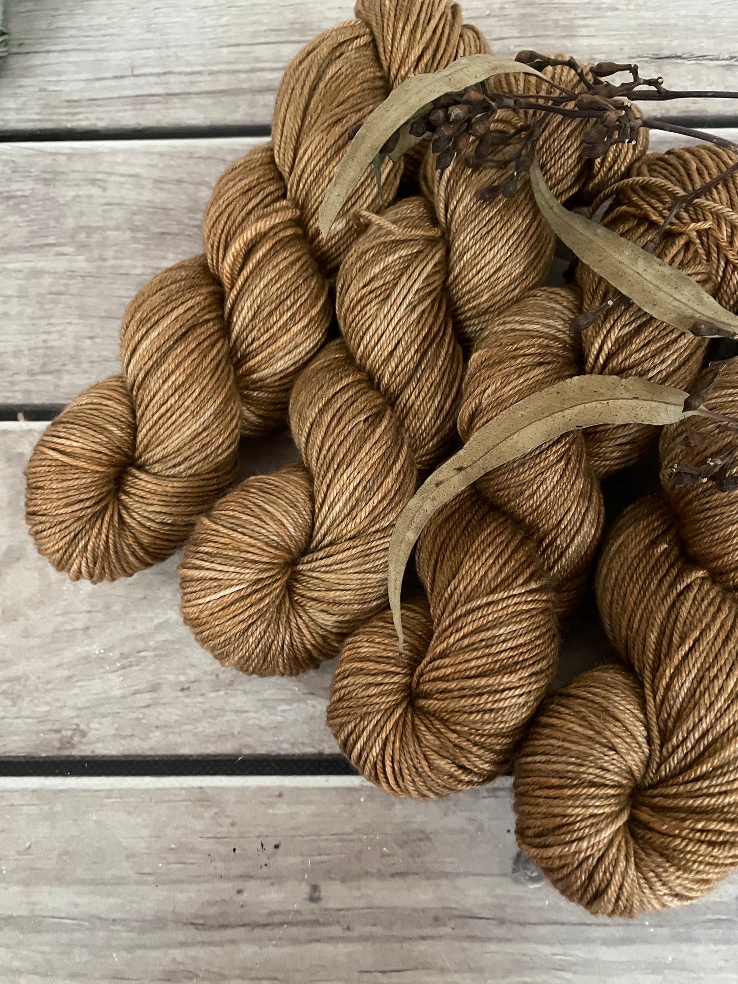 Bronze - 8 Ply - BFL and silk - Luschan DK