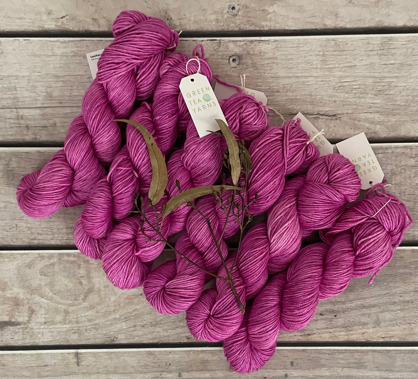 PD 9 - 8 Ply - BFL and silk - Luschan DK