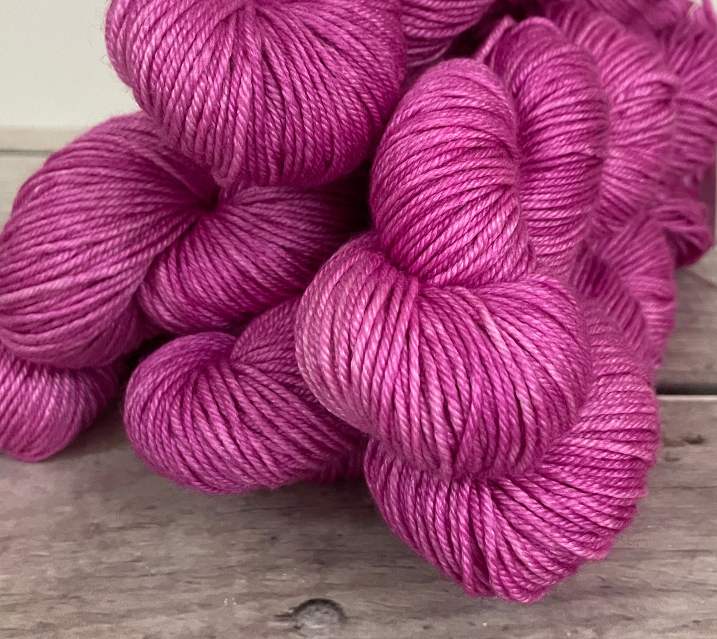 PD 9 - 8 Ply - BFL and silk - Luschan DK