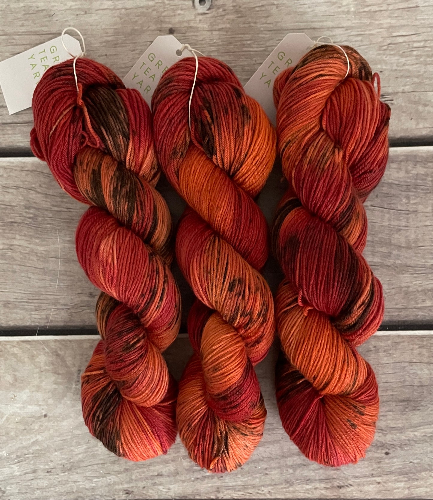 Red Pepper ooak - sock yarn in merino and nylon - Darjeeling