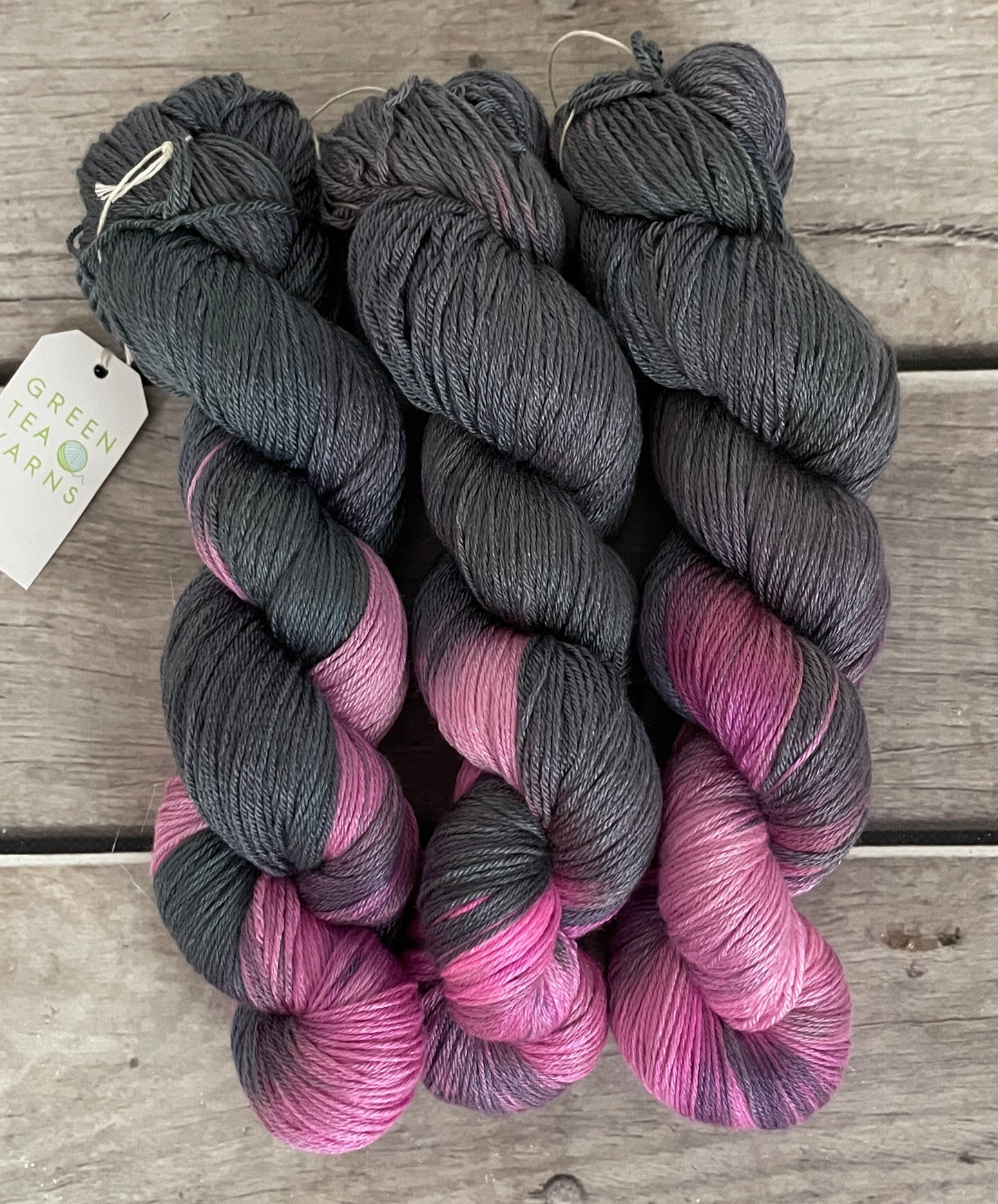 Rock Candy ooak - 4ply/fingering - silk and merino yarn - Jasmin 4