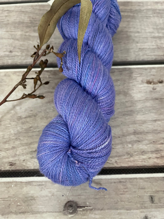 Tinkerbell  ooak - 2 ply in Mulberry silk and BFL