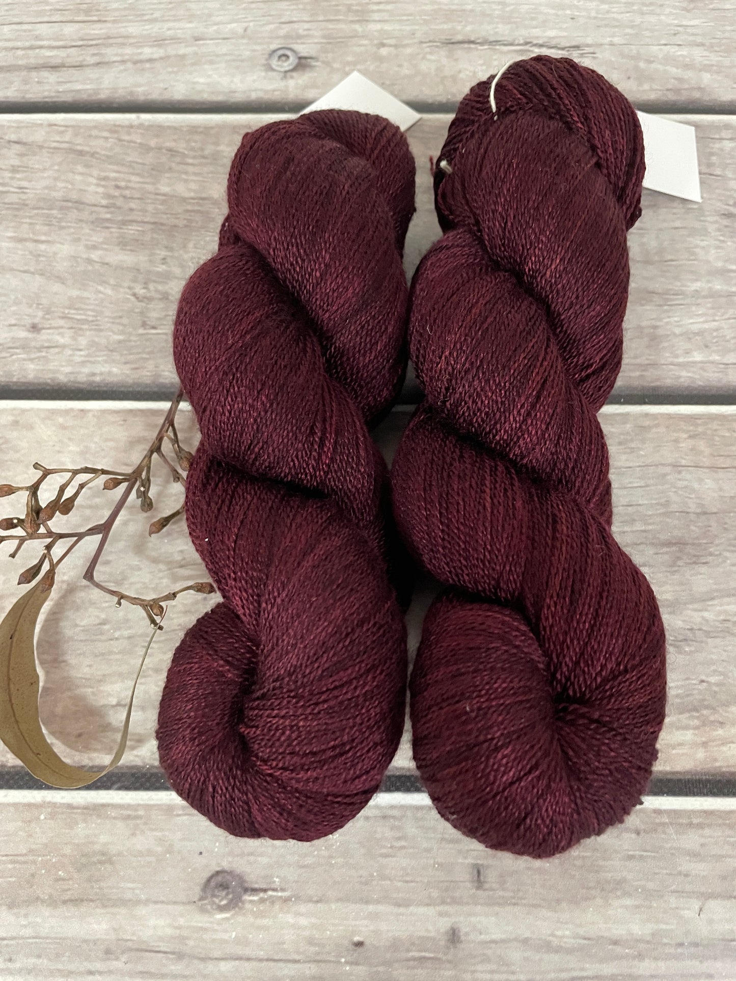 Black Cherry - Merino/silk - 2 Ply - Jasmin