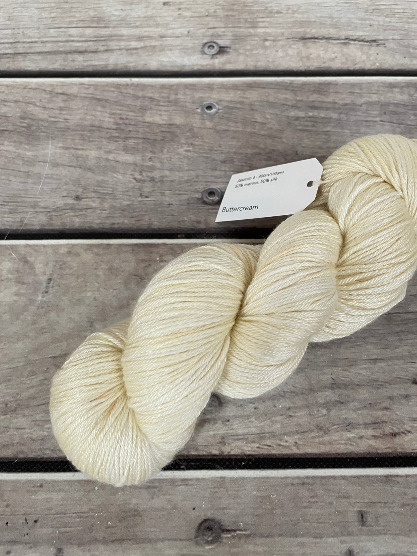 Buttercream - 4ply/fingering - silk and merino - Jasmin 4