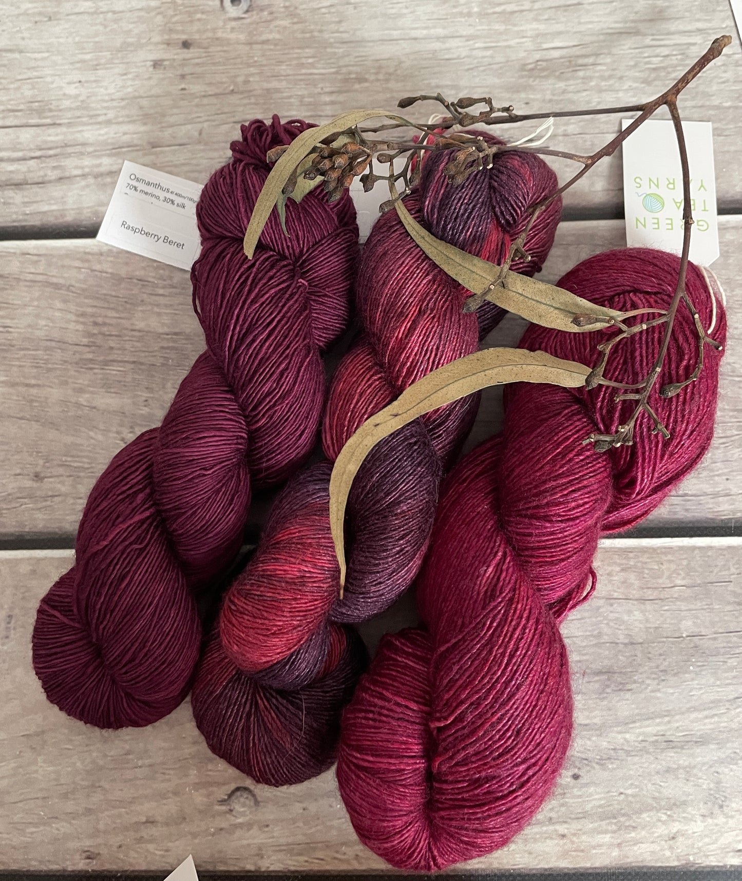 Raspberry Beret - Merino and silk 4 ply singles - Osmanthus 3 sk.set