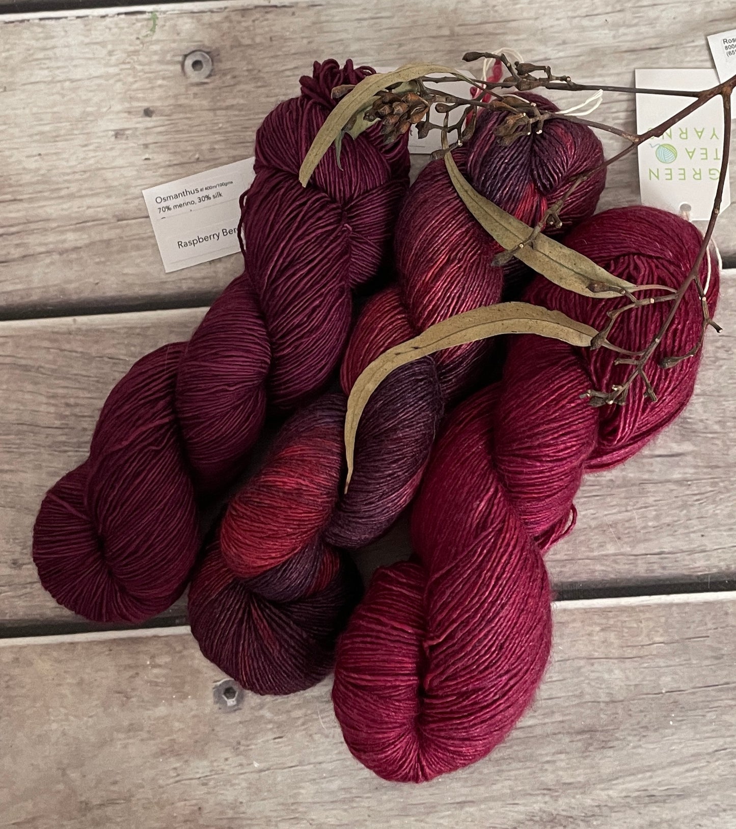 Raspberry Beret - Merino and silk 4 ply singles - Osmanthus 3 sk.set