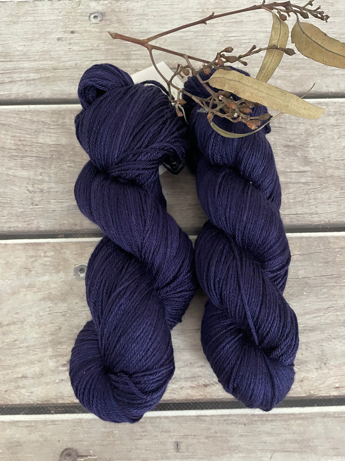 Percy's Purple - Merino/silk - 4 Ply - Jasmin4