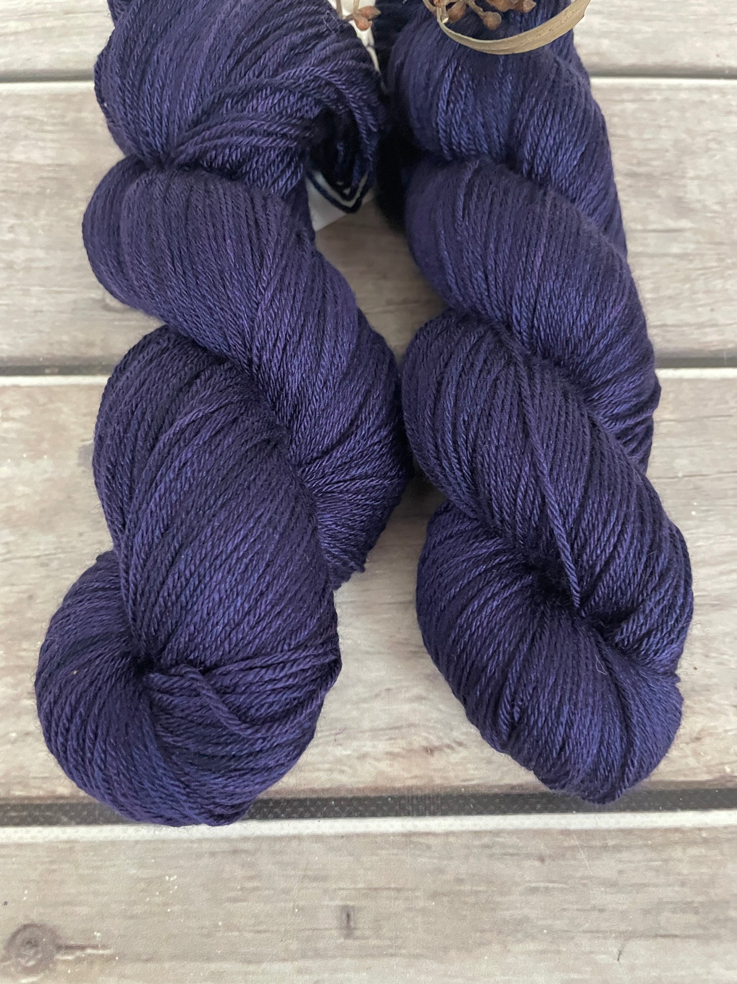 Percy's Purple - Merino/silk - 4 Ply - Jasmin4