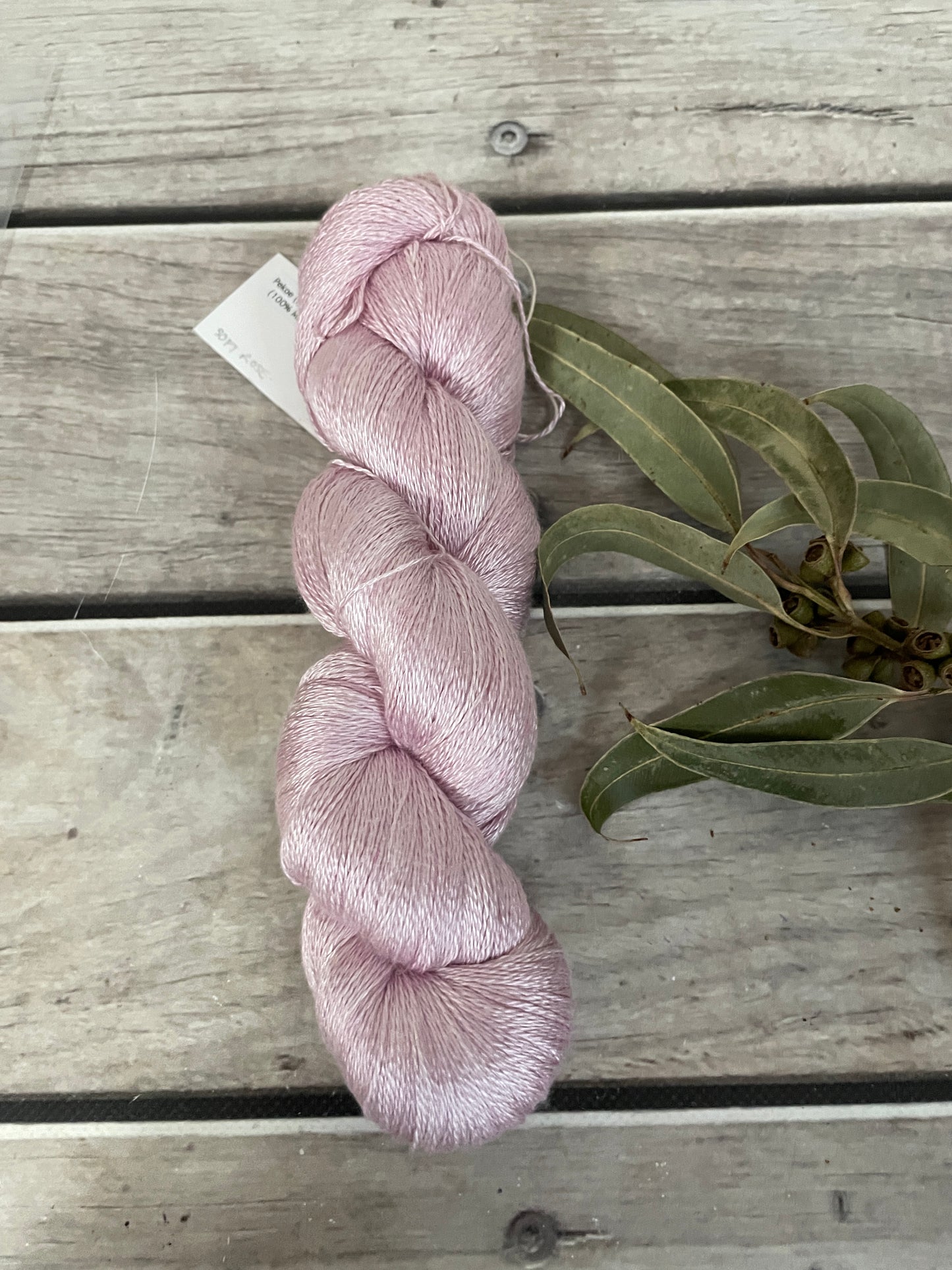 Soft Rose - 2 ply in Mulberry silk - Pekoe (l)