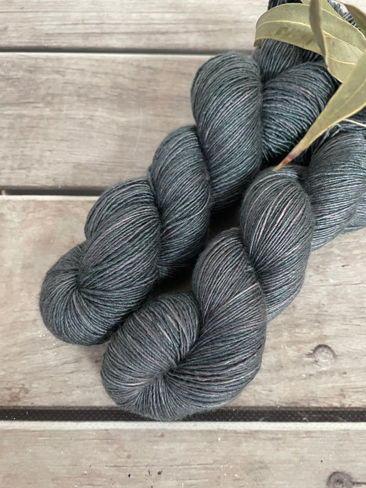 Twilight Grey on Merino and Silk 4 ply single - Osmanthus